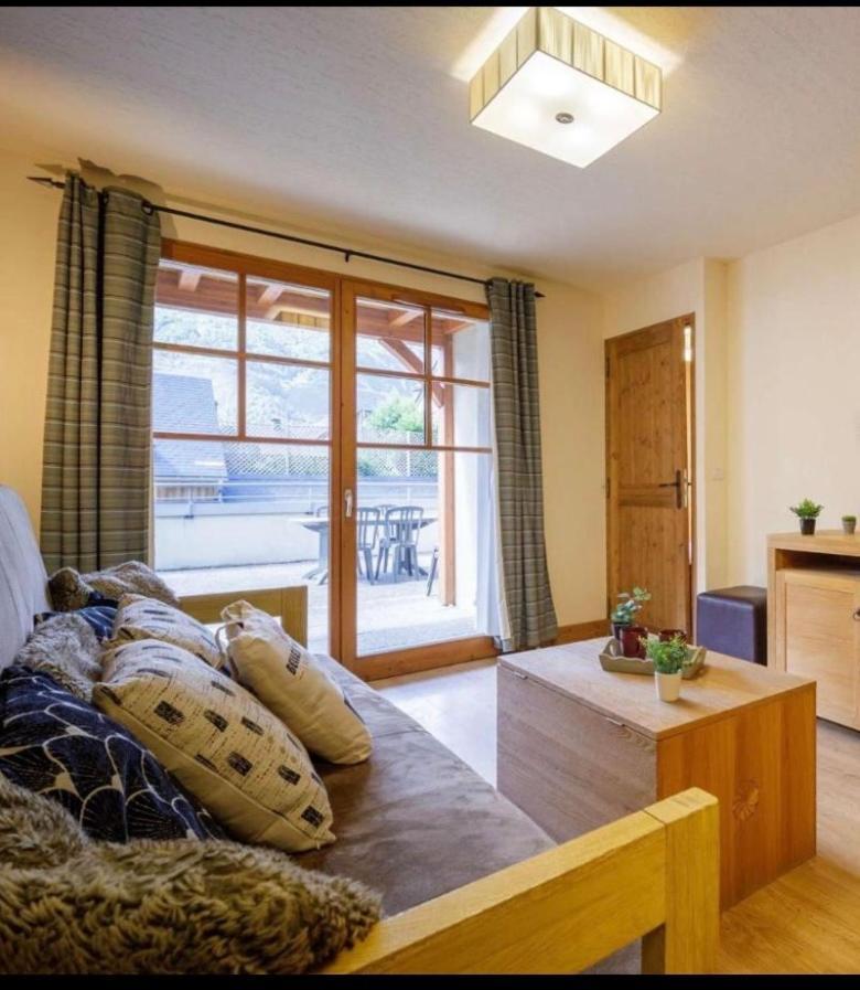 Appartements Avec Piscine Interieure Sauna Parking Etage 1 Au Centre Du Village Dans Residence Cami Real Saint-Lary-Soulan Ngoại thất bức ảnh
