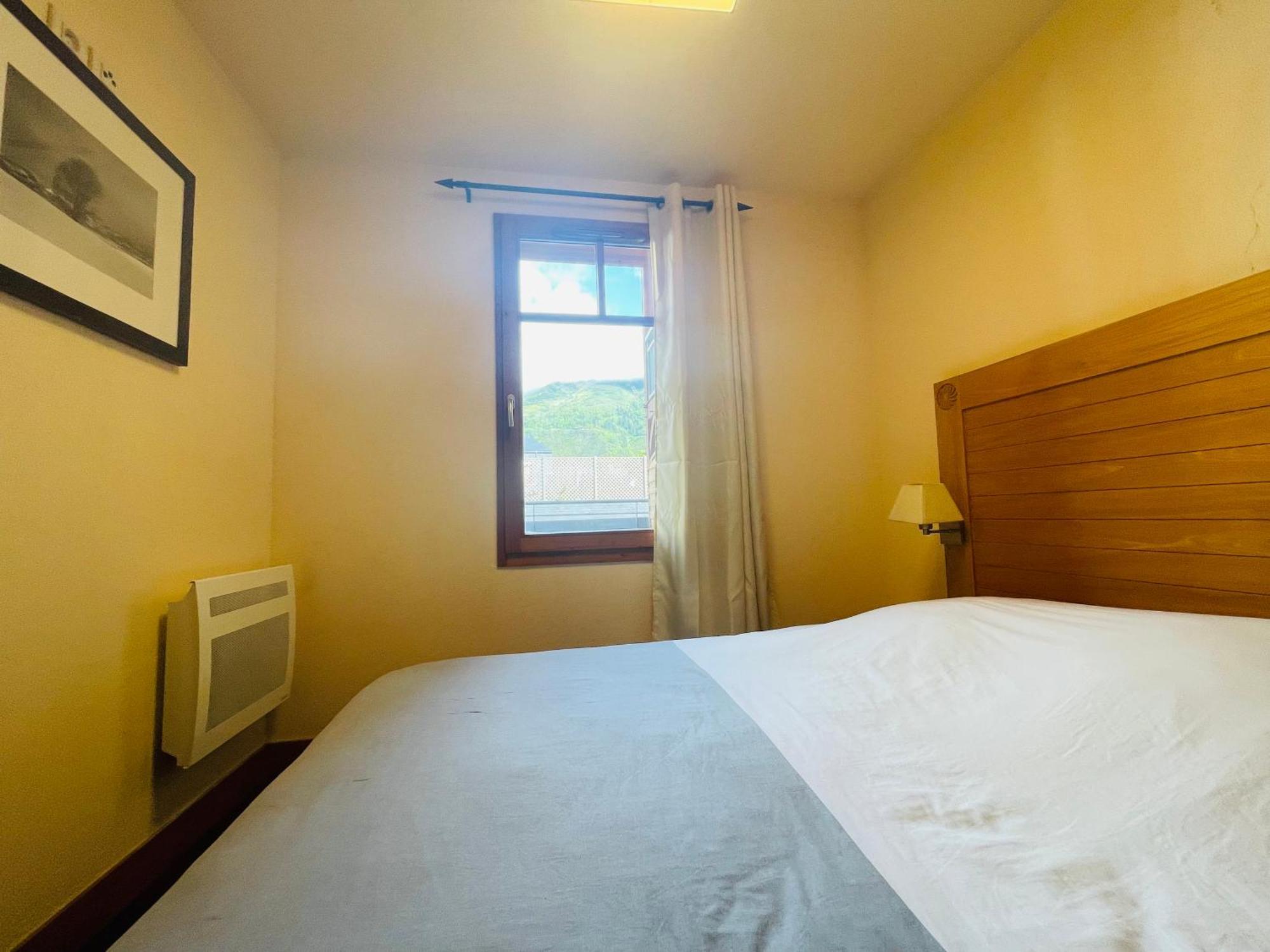 Appartements Avec Piscine Interieure Sauna Parking Etage 1 Au Centre Du Village Dans Residence Cami Real Saint-Lary-Soulan Ngoại thất bức ảnh